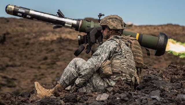 ЗСУ збили два гелікоптери та безпілотник, а росіяни атакують на Донбасі, - Генштаб