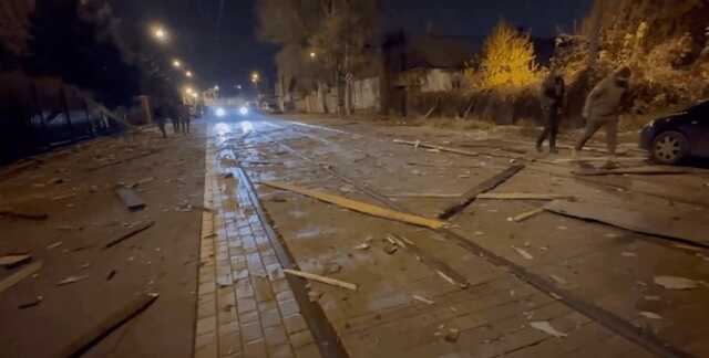 Масштабна "бавовна" у Донецьку: окупанти повідомляють про обстріл з РСЗВ HIMARS