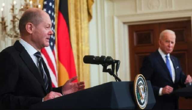 Шольц обговорив із Байденом війну в Україні