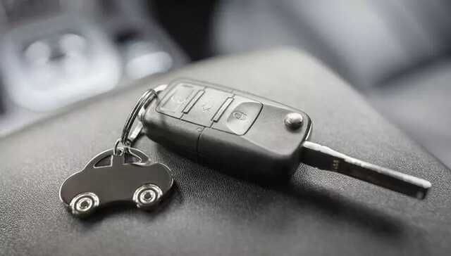 У грудні відбудуться зміни у реєстрації авто та оформленні “прав“