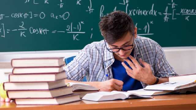 У Мінреінтеграції розповіли, як відновити документи студентам із окупованих територій