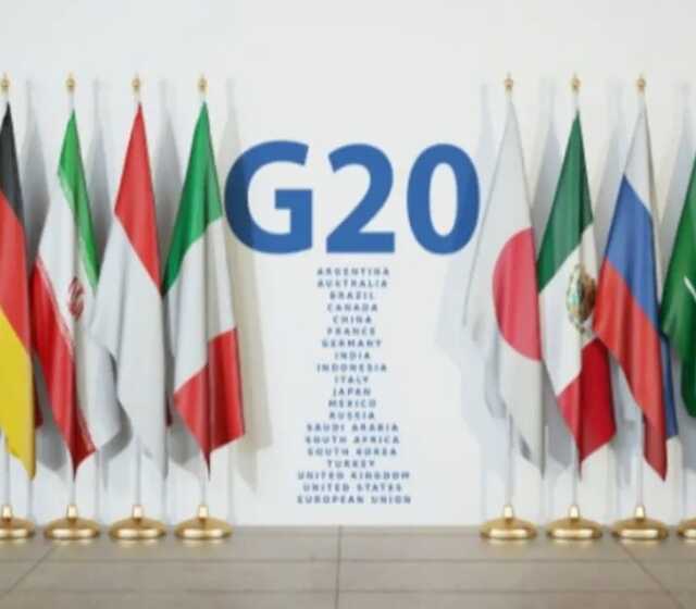 "Сложный график": Песков попытался объяснить, почему Путин не поедет на саммит G20