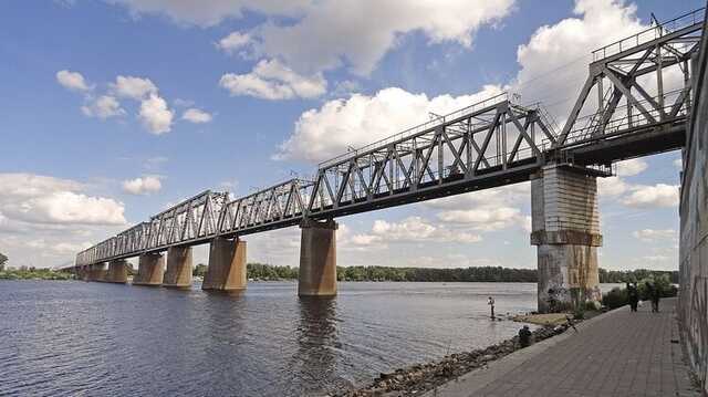 Опубліковано фото підірваного мосту під Херсоном