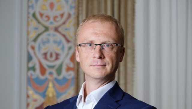 Угорський депутат оскандалився на темі Закарпаття. У Кулеби різко відреагували