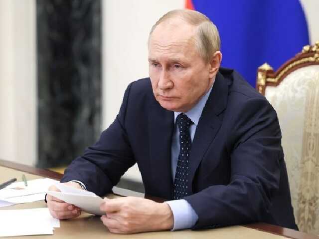 После потери Херсона Путин заявил о "попытках раскачать суверенитет РФ"