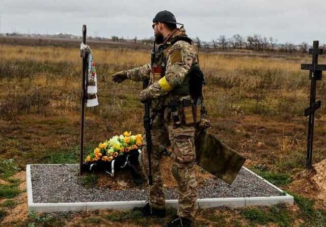 У Херсоні за час окупації "розрослося" кладовище: супутникові фото зафіксували зміни