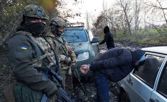 В Николаевской области мужчина пытался продать ящик гранат, огнемет и гранатомет