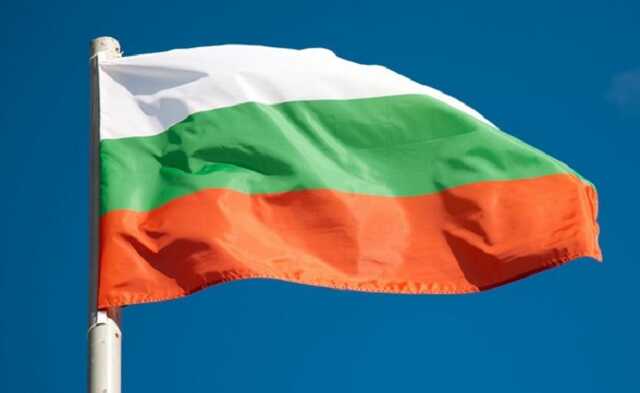 Болгарія для передачі військової допомоги Україні задіє майже десяток літаків