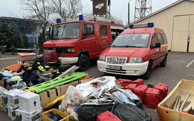 З німецького Бонна передали автомобіль для рятувальників Бучі