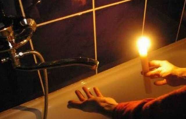 Зеленський назвав області, в яких найскладніша ситуація з електрикою та водопостачанням