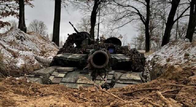 Росіяни намагаються наступати на Донбасі та обороняються на двох напрямках, - Генштаб