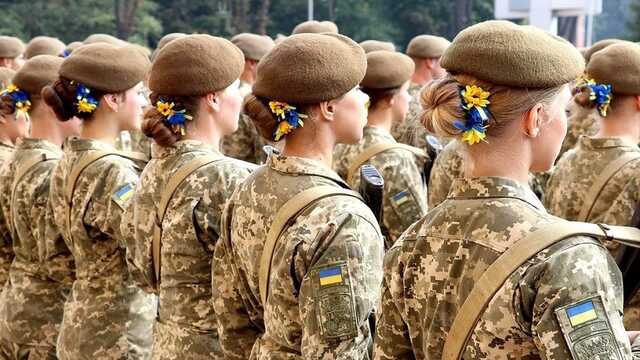 Резников сообщил, сколько женщин погибло на войне с начала вторжения