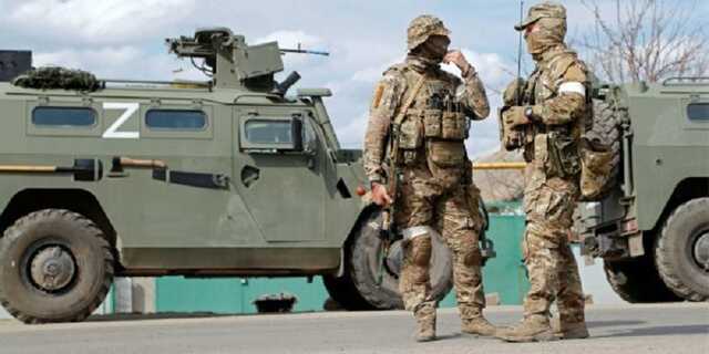 Обшуки та вилучення речей: окупанти посилили каральні рейди у Старобільському районі