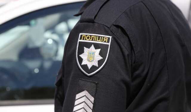 Одеській патрульний допоміг чоловіку втекти через кордон