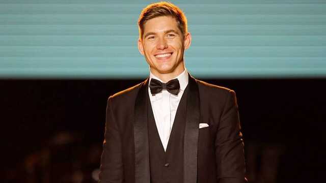 Остапчук потроллил российских пропагандистов, написавших, что украинцы "грабят и убивают без света"