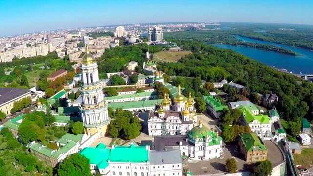 У Московського патріархату відібрали Каєво-Печерську Лавру