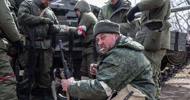 Россиянам выдают автоматы без патронов (перехват)