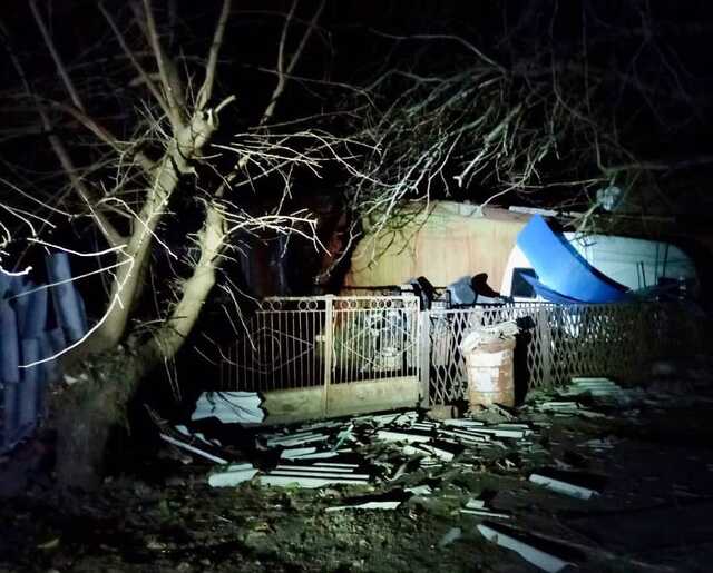 Війська РФ вночі 10 разів накривали "Градами" Нікопольський район