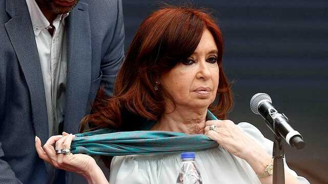 Вице-президент Аргентины Кристина Киршнер приговорена к шести годам тюрьмы