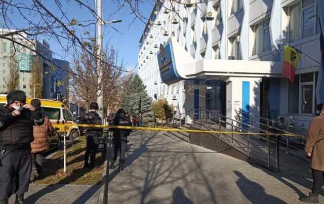 У Молдові замінували посольство України, відкрито кримінальну справу