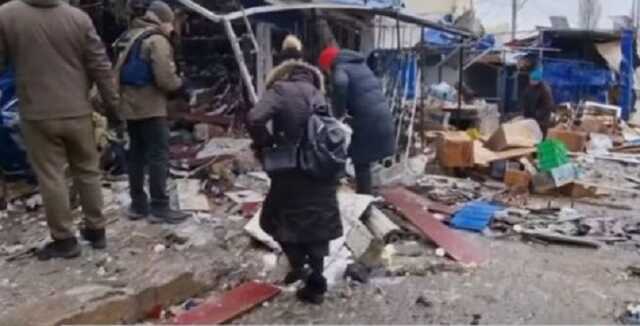 “Жінку навпіл розірвало”: подробиці з місця російського обстрілу Курахового