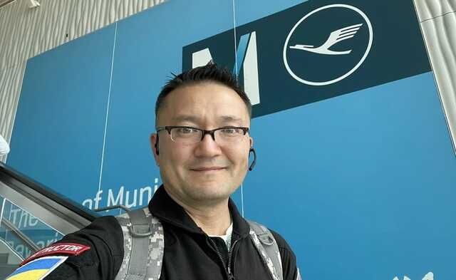 Видавництво розірвало контракт із Доржем Бату через скандал із вигаданою автобіографією