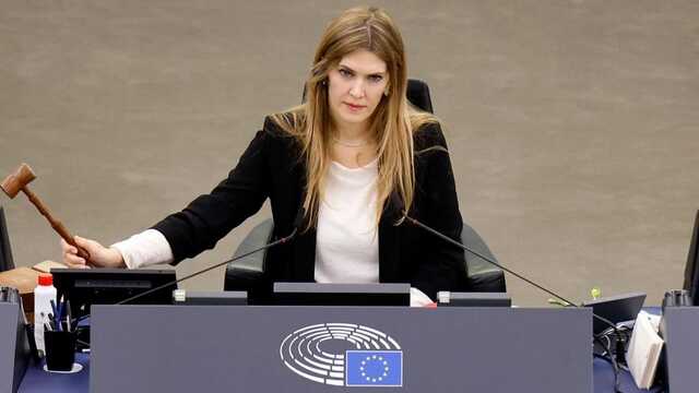 Європарламент звільнив із посади віцеспікерку Єву Кайлі через підозру в корупції