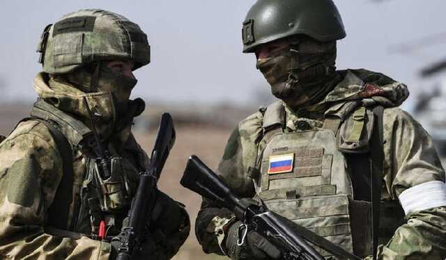 "Заблукав?" У Нагірному Карабаху потролили російського військового з літерою "Z" на нашивці