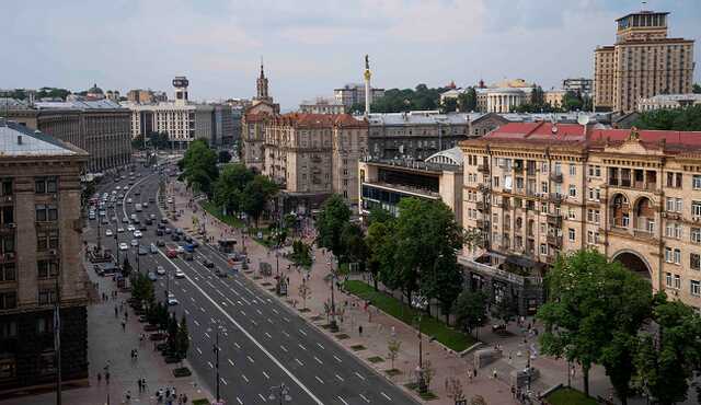 У Києві вулицю перейменували на честь Героя України та одного з "Привидів Києва"