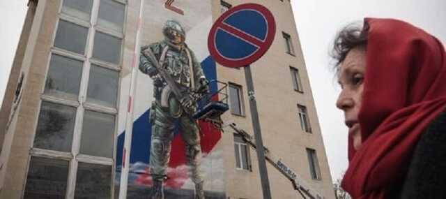 Хвиля панічних оголошень про продаж квартир та будинків на окупованому півострові