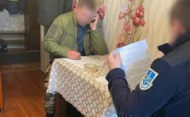 У Новгород-Сіверському районі бізнесмен намагався привласнити 400 тисяч гривень