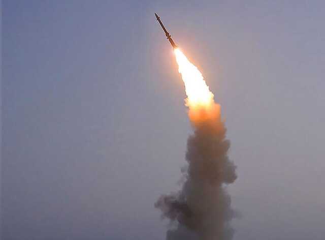 Окупанти випустили по Києву 40 ракет, є постраждалий