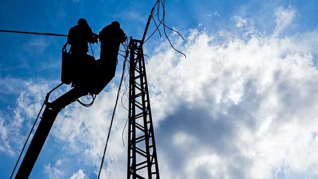 В Броварах электроснабжение должно появиться в полночь, - мэр