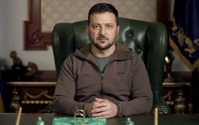 Тримаємо Бахмут і зменшуємо потенціал окупантів: Зеленський про ситуацію на фронті