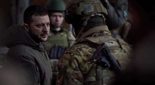 Зеленський опублікував фото зустрічі із захисниками Бахмута: "Україна пишається вами!"