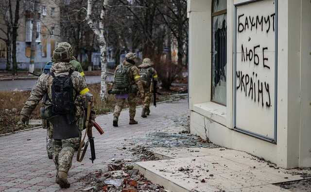 "Це не війна, це пекло!": боротьба за український Бахмут продовжується