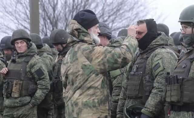 Московський патріархат благословляє російських солдат на вбивство українців