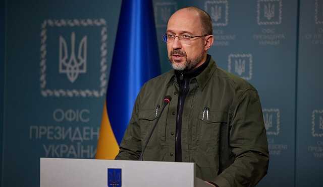 Чи буде світло по Україні на Новий рік: відповідь Шмигаля