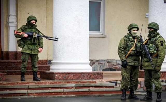 У Бердянську мобілізовані окупанти бояться пересуватися у військовій формі – ЦНС