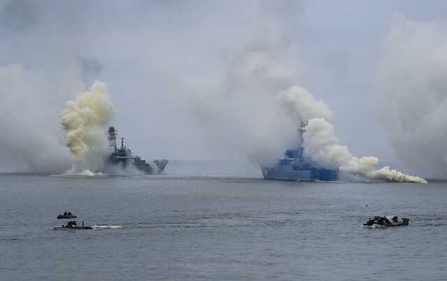 Окупанти поховали свої кораблі з ракетами, що в Чорному морі