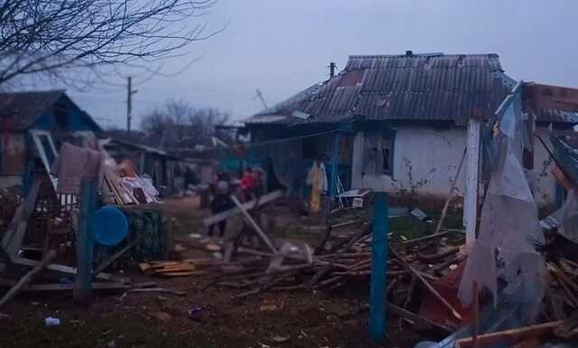 Ракетний удар РФ по Київщині: пошкоджено 21 будинок, лікарня і автомобілі