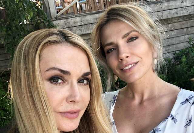 Ольга Сумська відповіла, чи побачиться на новорічні свята з донькою, яка живе в Росії