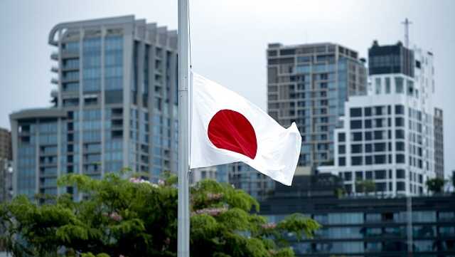 Япония подняла в воздух авиацию из-за активности китайского авианосца "Ляонин"