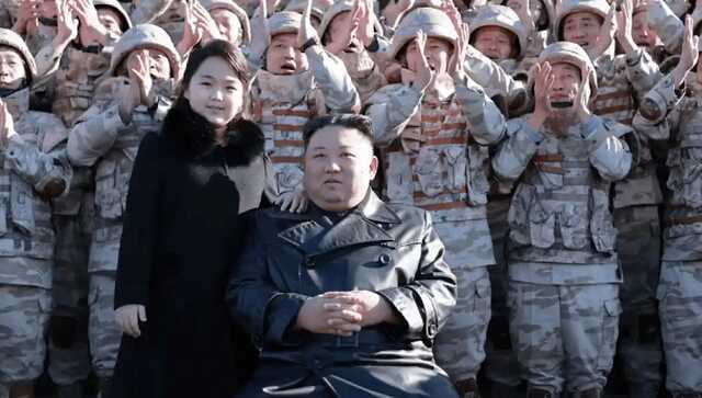 Ким Чен Ын готовит "самую любимую" дочь в преемницы, — СМИ