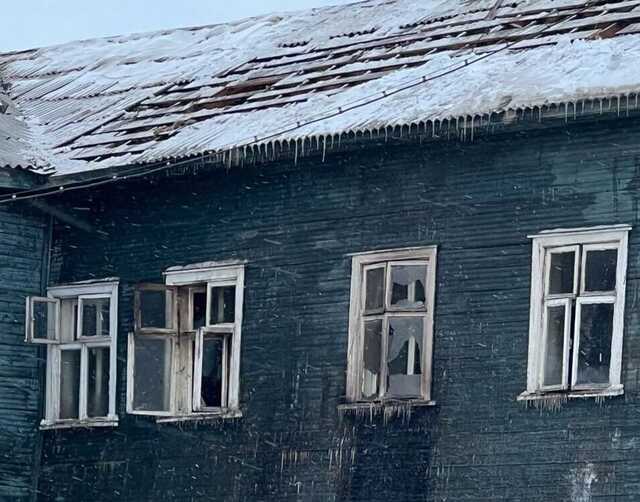 Кинули пляшку із запалювальною сумішшю: у Росії влаштували "фаєр-шоу" у військкоматі