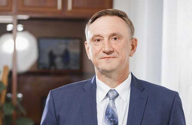 Нардеп Аксьонов, який мав російський паспорт, написав заяву про складання мандата