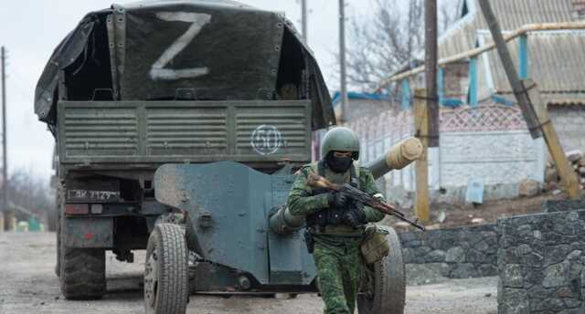 Оккупанты вывезли женщин из роддома в Антраците, чтобы лечить там военных