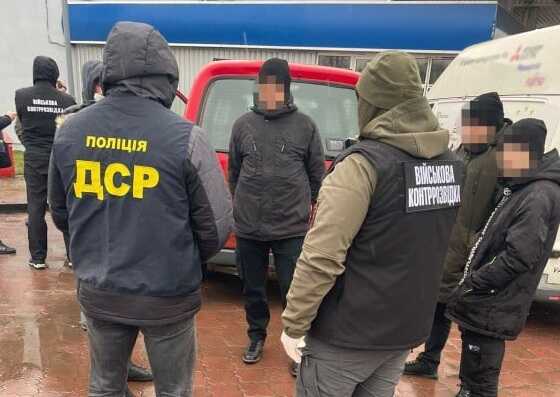На Волині проводили оборудки з авто під виглядом гуманітарної допомоги