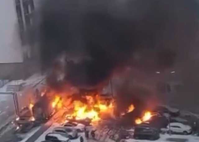 В Москве очередной мощный пожар: поднялась стена черного дыма