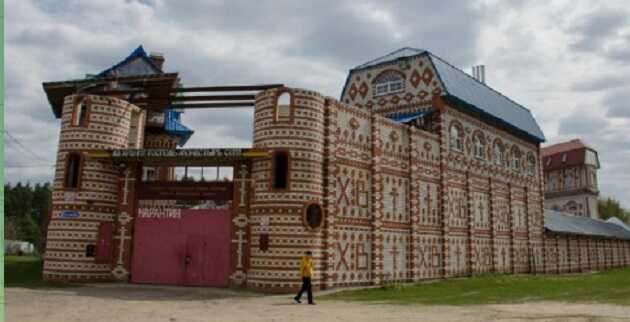 У Росії 85-річного ігумена монастиря звинуватили в педофілії: розбещував хлопчиків